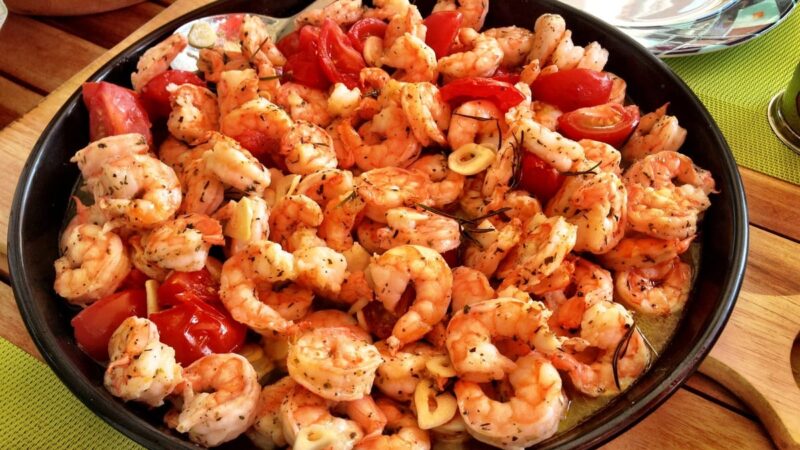 Here’s How to Make a Gourmet Seafood Bowl at Home